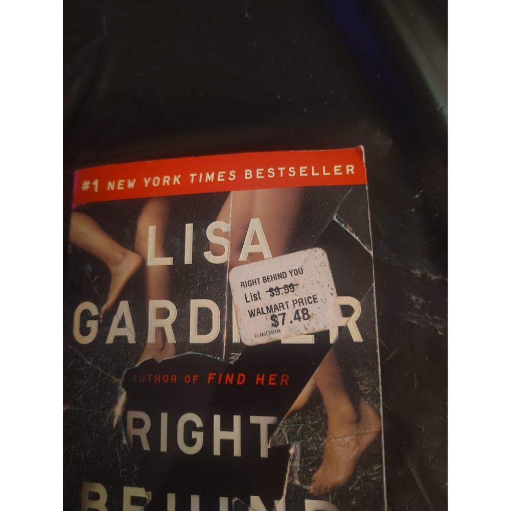Right Behind You by Lisa Gardner Thriller Paperback ISBN 9781101984376